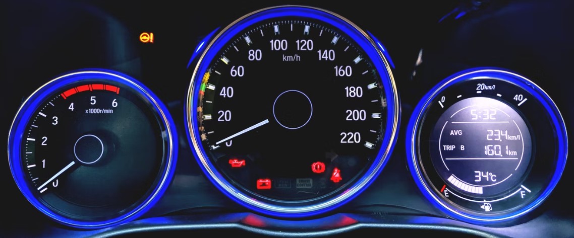 Custom Gauge Clusters [Everything You Need to Know] - ISS Auto